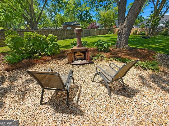 106 Rawlins Point, Perry, GA 31069
