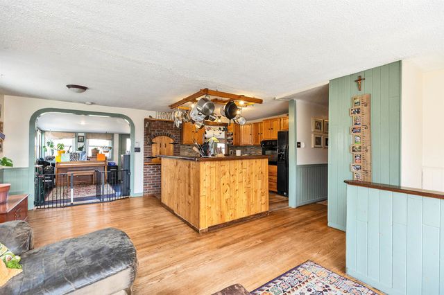 19 Spruce Street, Keene, NH 03431