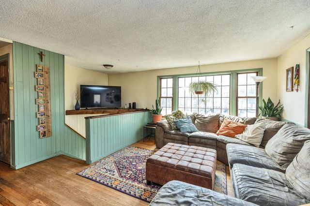 19 Spruce Street, Keene, NH 03431