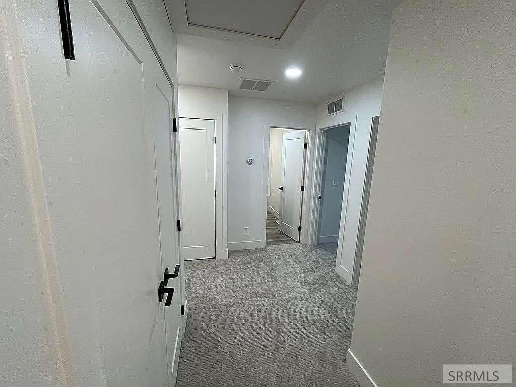 Image 11 of property listing at 402 S 4th Street, Aberdeen, ID 83210