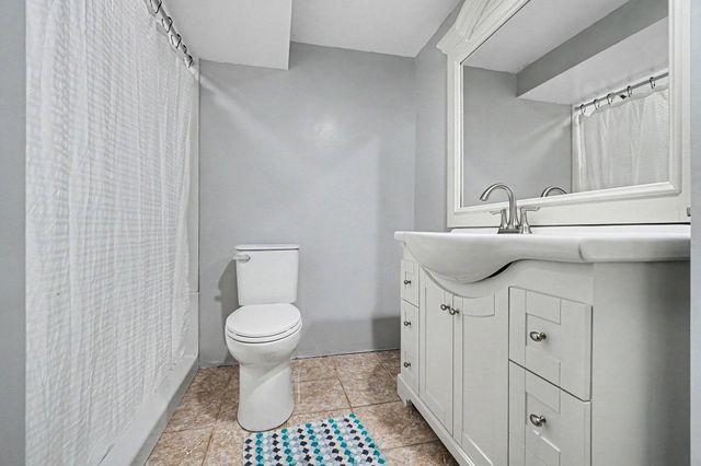 5830 Leon Drive, Scotts, MI 49088