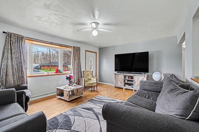 5830 Leon Drive, Scotts, MI 49088