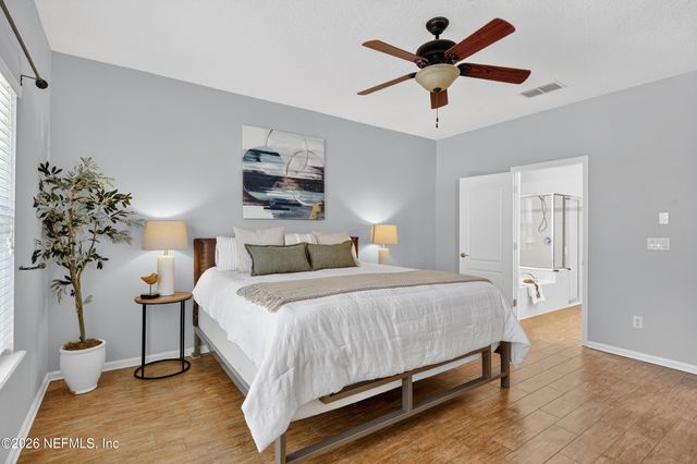 172 THORNLOE Drive, St. Johns, FL 32259