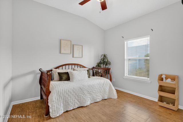 172 THORNLOE Drive, St. Johns, FL 32259