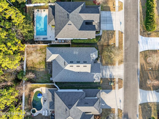 172 THORNLOE Drive, St. Johns, FL 32259