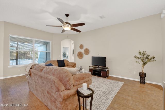 172 THORNLOE Drive, St. Johns, FL 32259