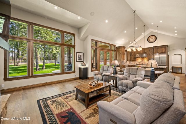 1609 E Amulet Cir, Rathdrum, ID 83858