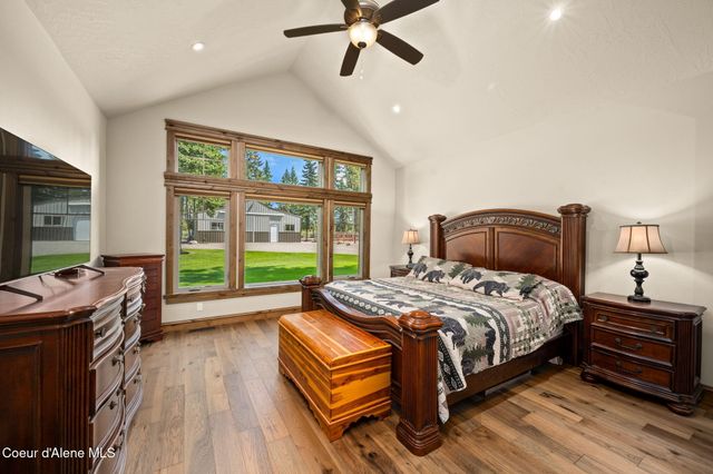 1609 E Amulet Cir, Rathdrum, ID 83858