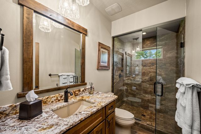 1609 E Amulet Cir, Rathdrum, ID 83858