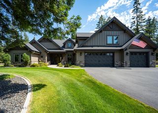 1609 E Amulet Cir, Rathdrum, ID 83858