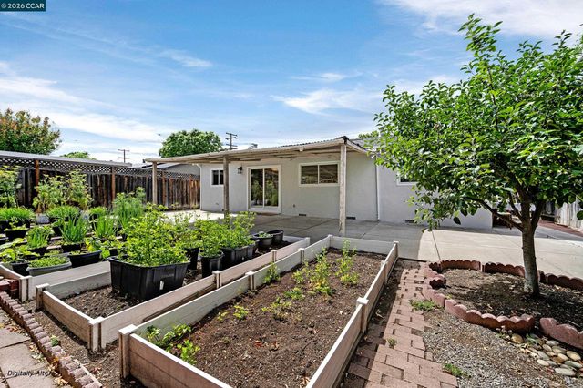 1446 Sunshine Dr., Concord, CA 94520