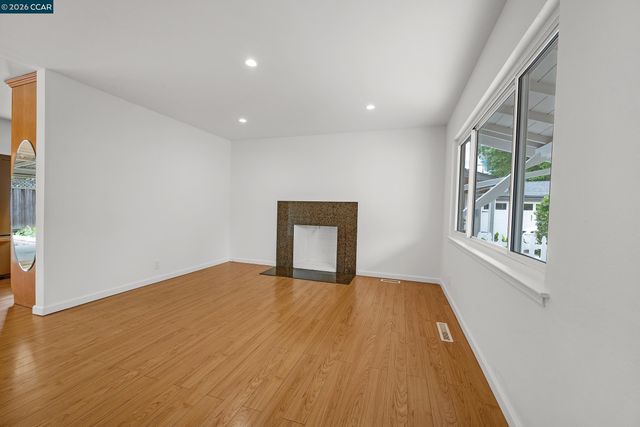1446 Sunshine Dr., Concord, CA 94520