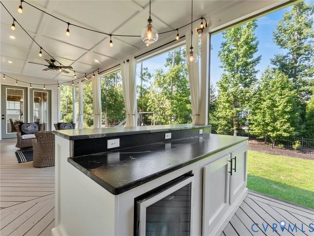 15400 Sultree Dr, Midlothian, VA 23112