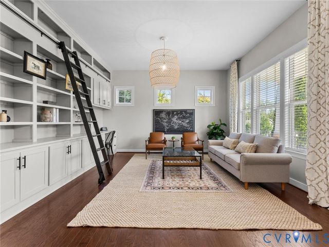 15400 Sultree Dr, Midlothian, VA 23112