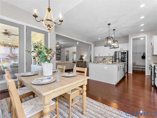 15400 Sultree Dr, Midlothian, VA 23112