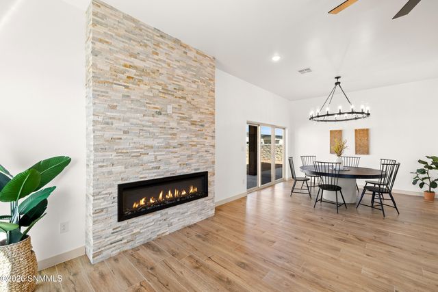 3631 Cardinal Ave, Las Cruces, NM 88012