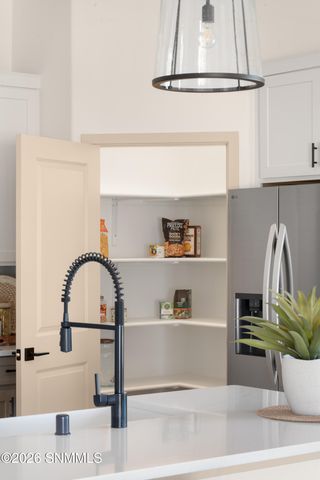 3631 Cardinal Ave, Las Cruces, NM 88012