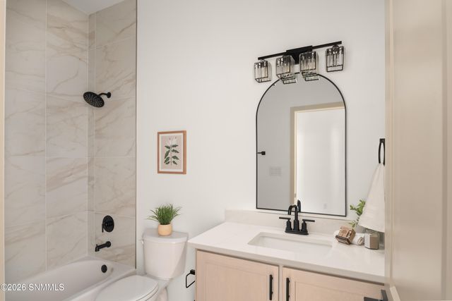 3631 Cardinal Ave, Las Cruces, NM 88012