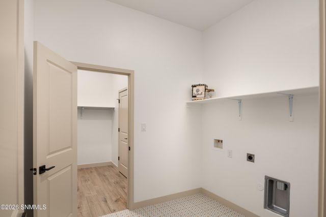 3631 Cardinal Ave, Las Cruces, NM 88012