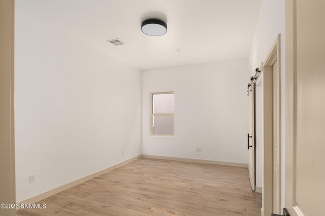 3631 Cardinal Ave, Las Cruces, NM 88012