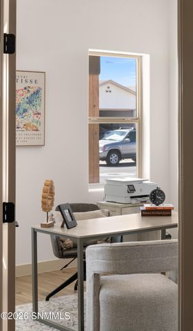 3631 Cardinal Ave, Las Cruces, NM 88012