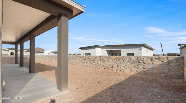 3631 Cardinal Ave, Las Cruces, NM 88012