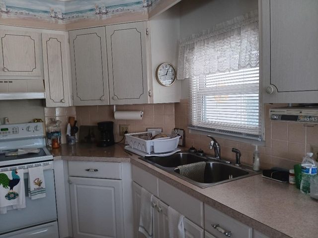 638 LEISURE, Venice, FL 34285