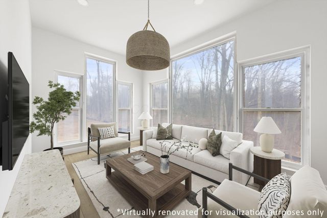 6899 Woodedge Lane, Hilliard, OH 43026