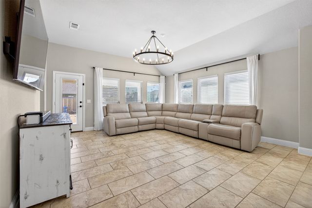 1502 Birdsong Court, Midlothian, TX 76065