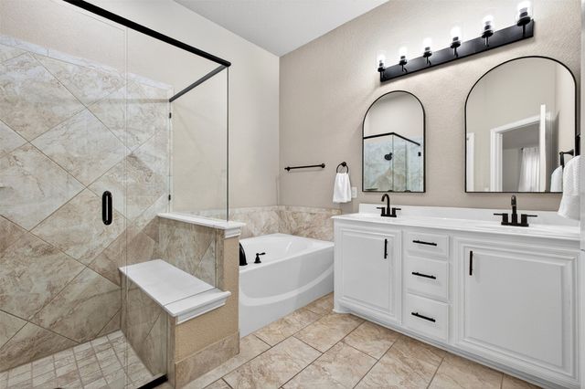 1502 Birdsong Court, Midlothian, TX 76065