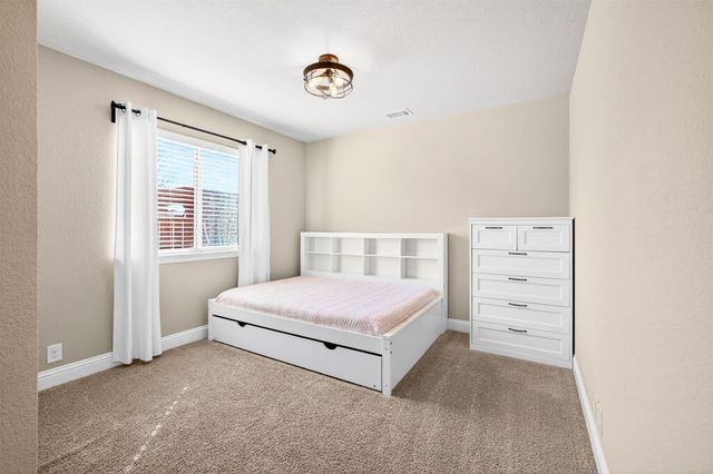 1502 Birdsong Court, Midlothian, TX 76065