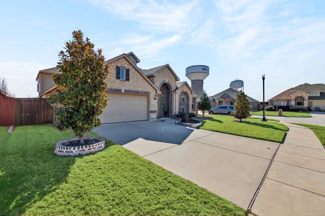 1502 Birdsong Court, Midlothian, TX 76065