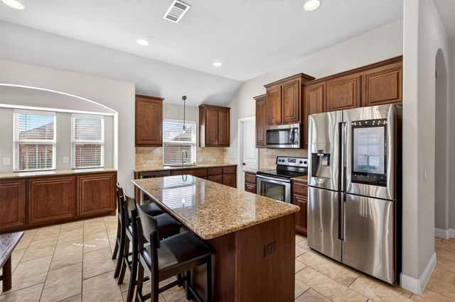 1502 Birdsong Court, Midlothian, TX 76065