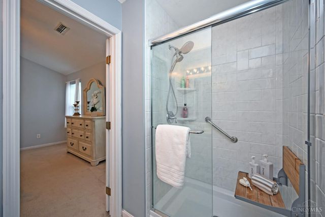 241 Hartford Court, Hamilton Twp, OH 45039