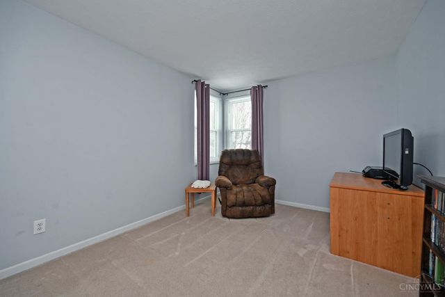 241 Hartford Court, Hamilton Twp, OH 45039