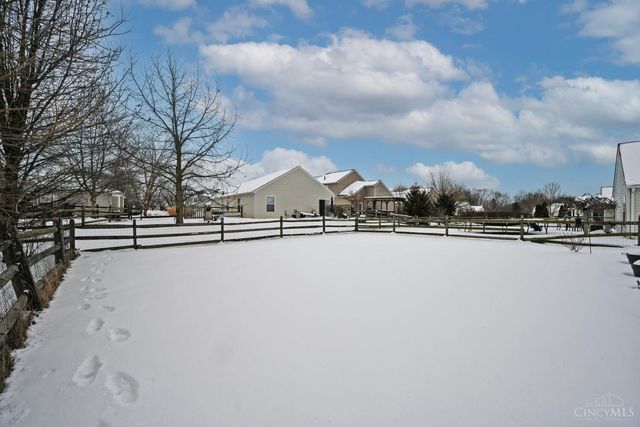 241 Hartford Court, Hamilton Twp, OH 45039