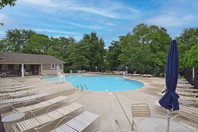 241 Hartford Court, Hamilton Twp, OH 45039