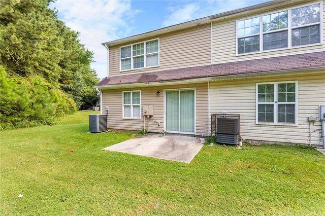 6300 Hickory Lane Circle, Union City, GA 30291