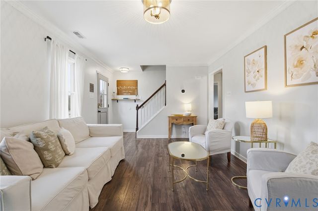 9533 Hungary Ridge Dr, Glen Allen, VA 23060