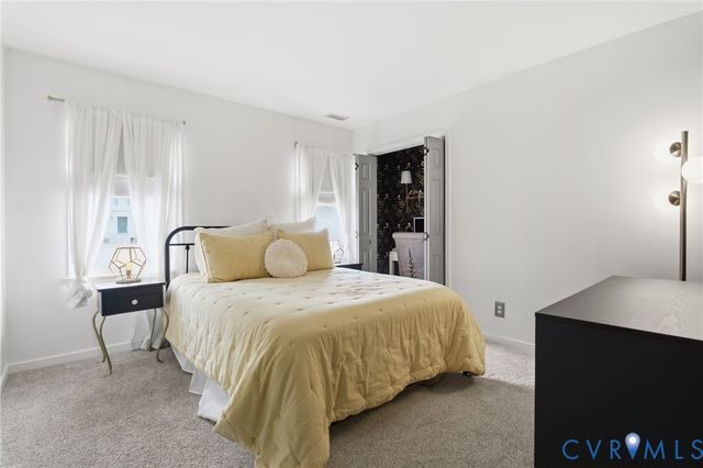 9533 Hungary Ridge Dr, Glen Allen, VA 23060