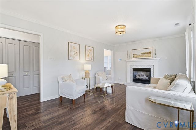 9533 Hungary Ridge Dr, Glen Allen, VA 23060