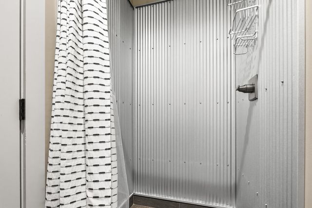 275 Preston Baggett Rd, Tennessee Ridge, TN 37178