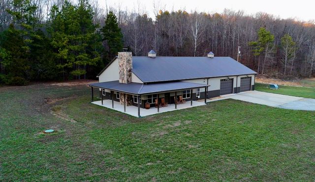 275 Preston Baggett Rd, Tennessee Ridge, TN 37178