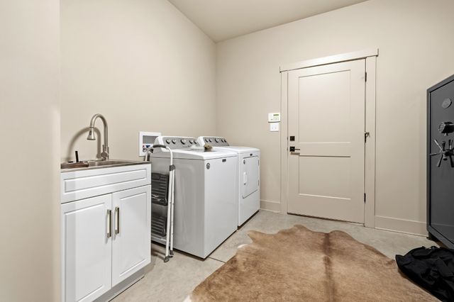 275 Preston Baggett Rd, Tennessee Ridge, TN 37178