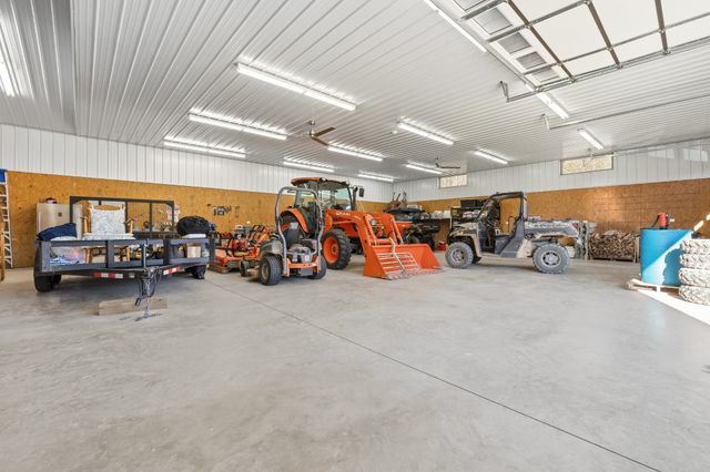 275 Preston Baggett Rd, Tennessee Ridge, TN 37178