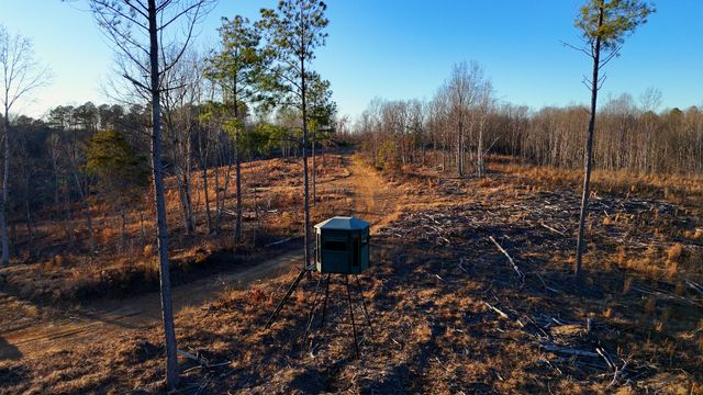 275 Preston Baggett Rd, Tennessee Ridge, TN 37178