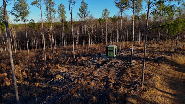 275 Preston Baggett Rd, Tennessee Ridge, TN 37178