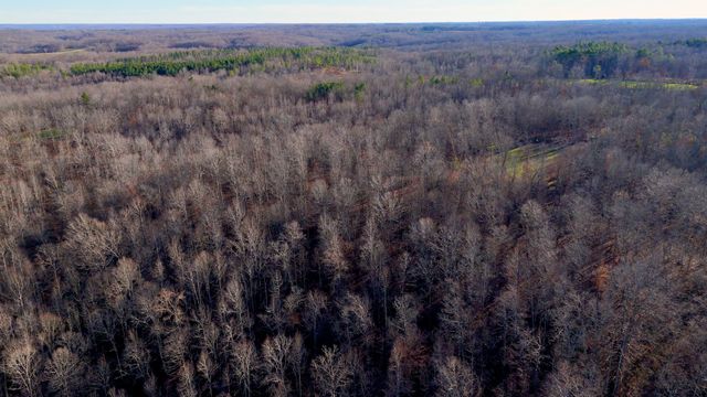 275 Preston Baggett Rd, Tennessee Ridge, TN 37178