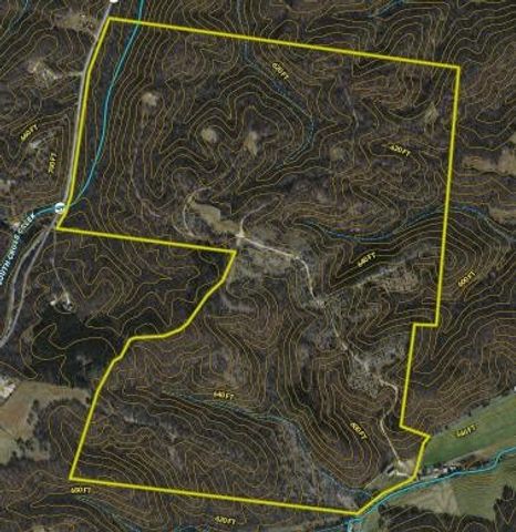 275 Preston Baggett Rd, Tennessee Ridge, TN 37178