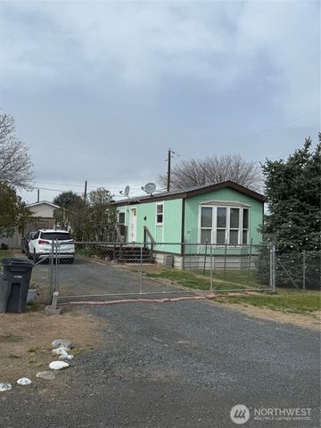 711 S Canna Street, Soap Lake, WA 98851